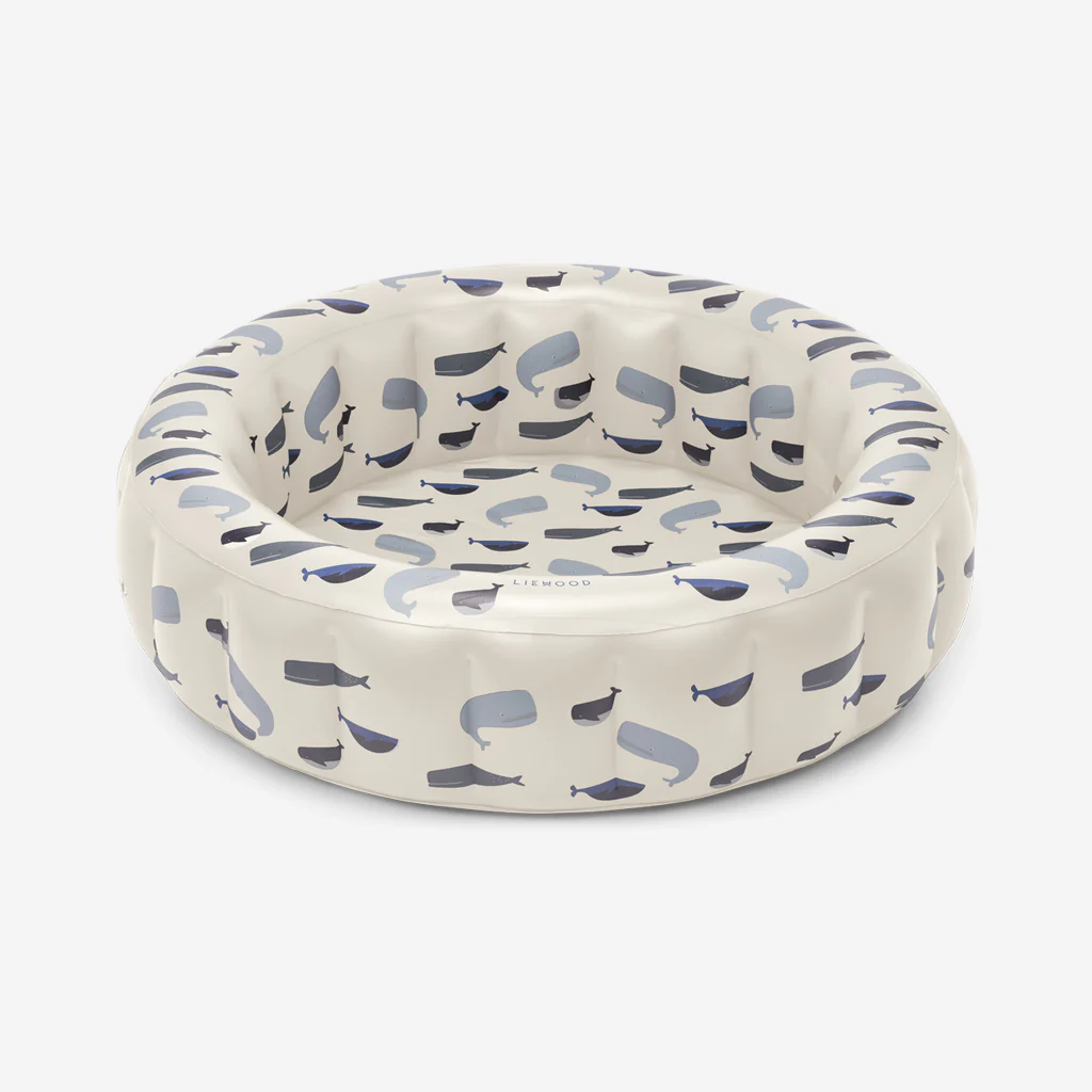Liewood Jeanette Printed Pool Large Whales Cloud Blue - Image 4