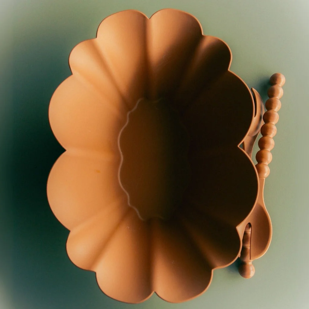 Maison Balzac Cloud Serving Bowl Caramel - Image 4