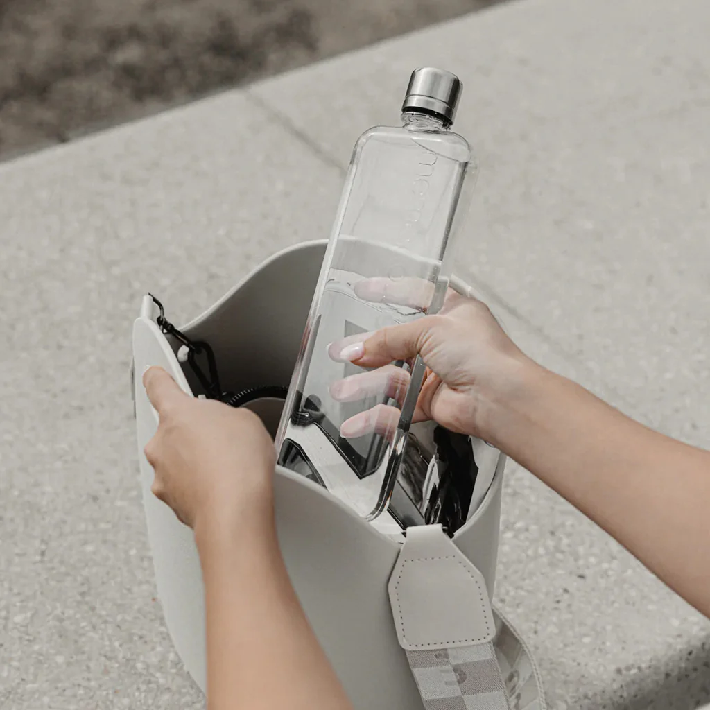Memobottle Clear Slim Drink Bottle - Image 2