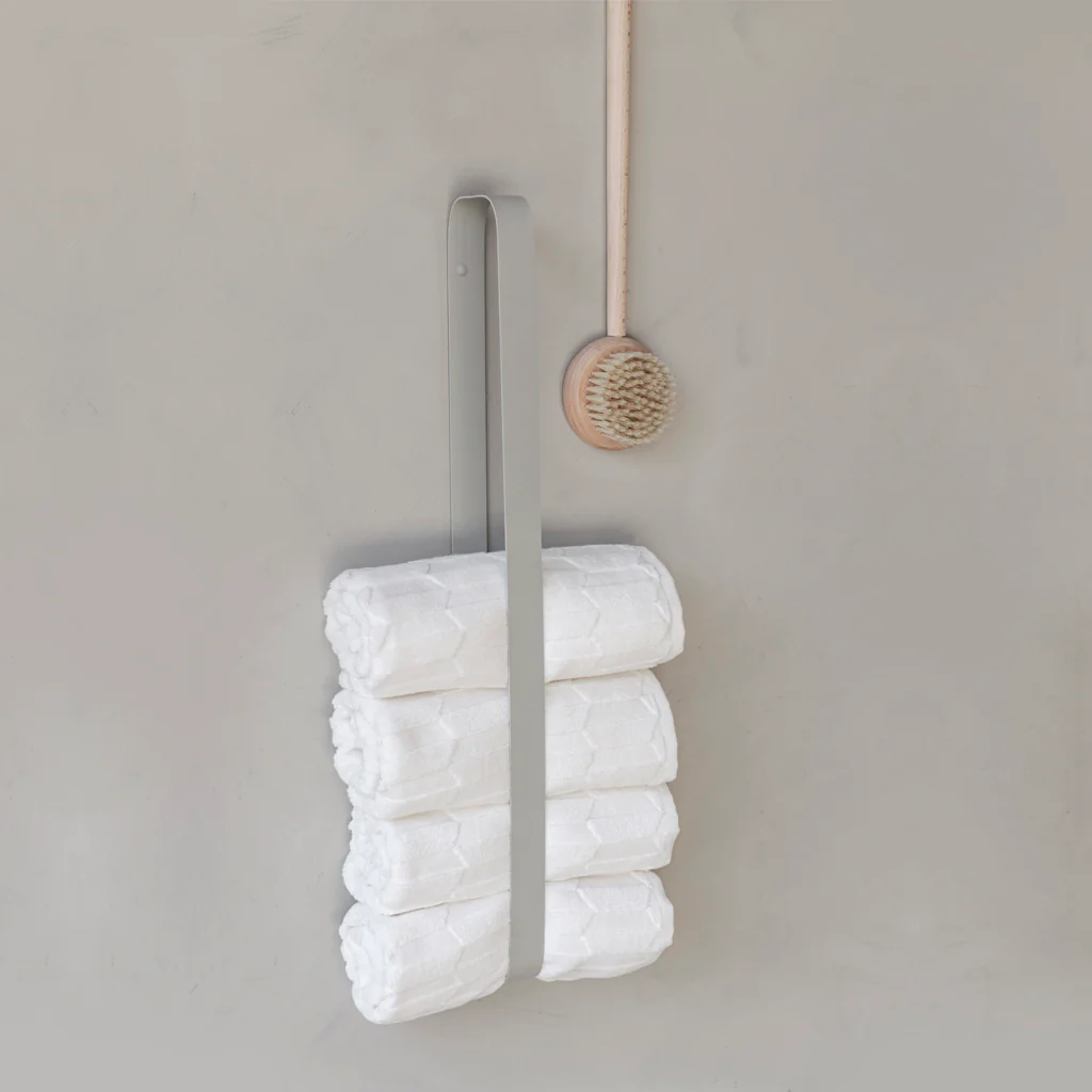 Mette Ditmer Carry Towel Rail Sand Grey - Image 5