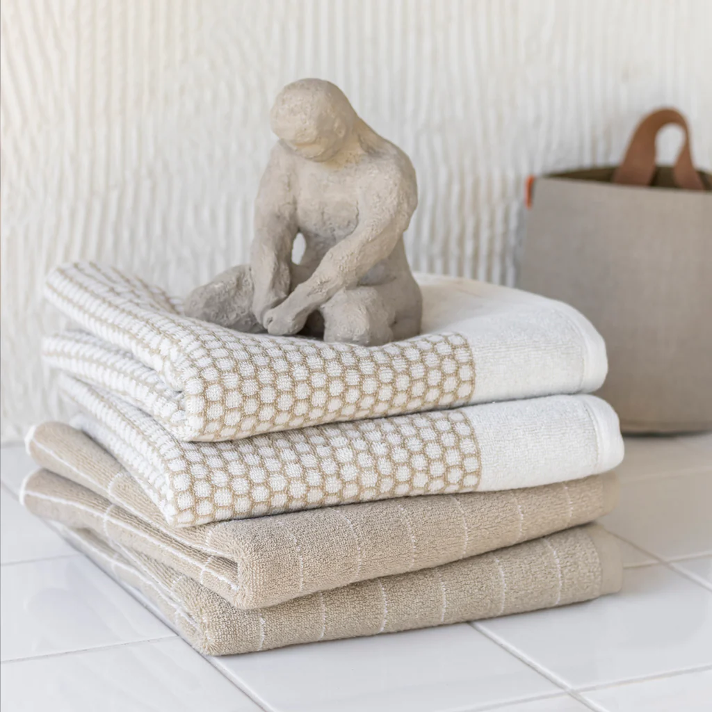 Mette Ditmer Grid Bath Towel Sand White - Image 2