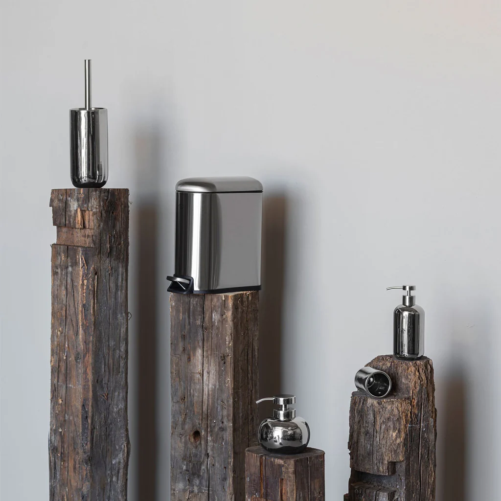 Mette Ditmer Lotus Soap Dispenser Tall Chrome - Image 3