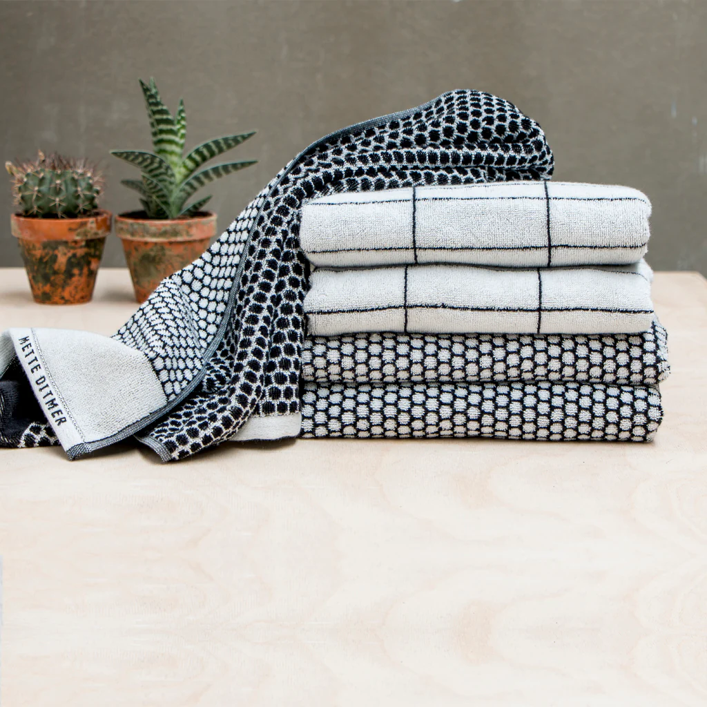 Mette Ditmer Tile Stone Towel Black White - Image 2