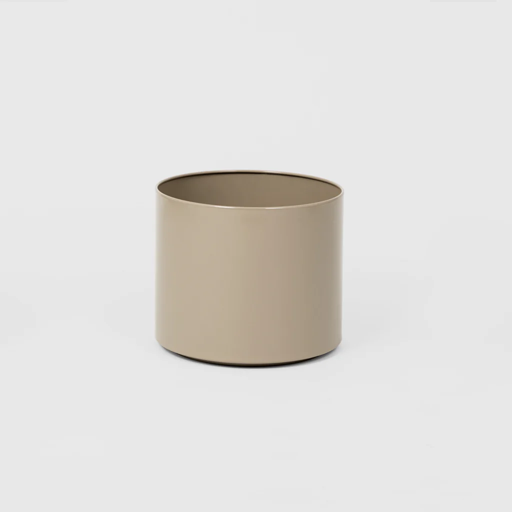 Middle Of Nowhere Benny Planter Fawn Large