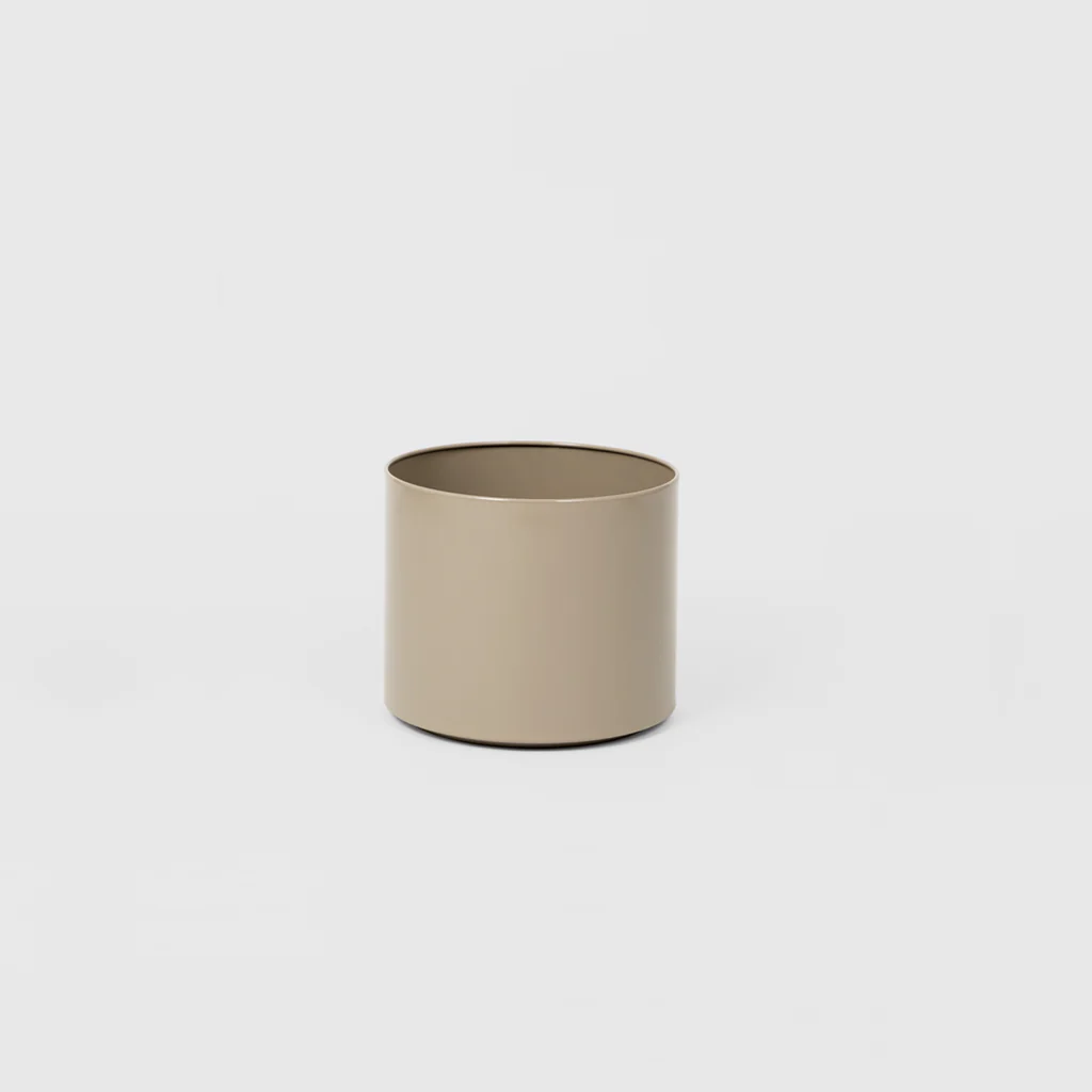 Middle Of Nowhere Benny Planter Fawn Small