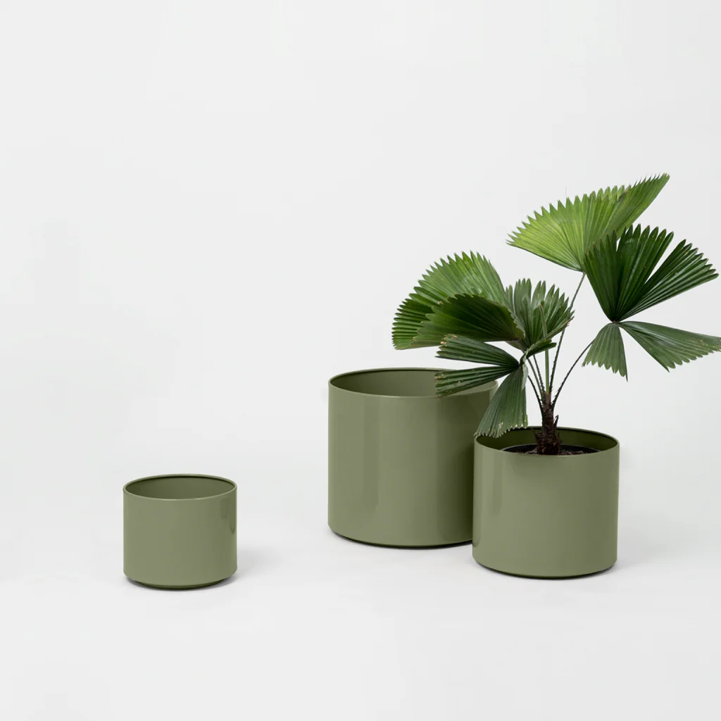 Middle Of Nowhere Benny Planter Olive Green Large - Image 4