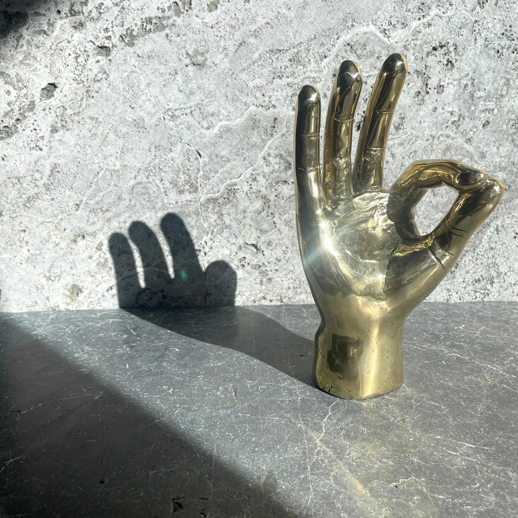 Mr Pinchy Brass Hand A OK - Image 4