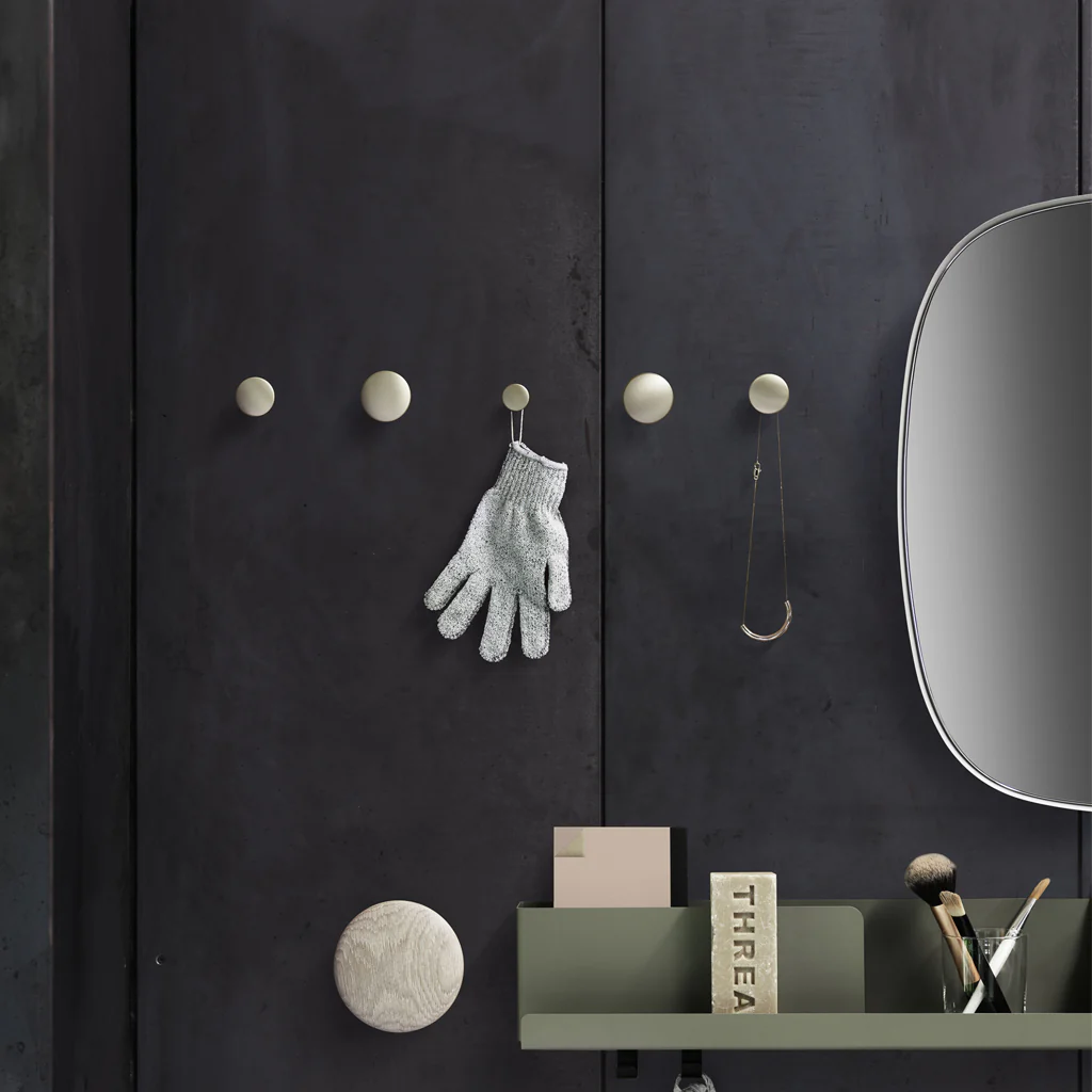 Muuto Dots Hook Metal Black Medium - Image 3