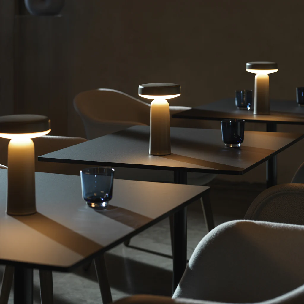 Muuto Ease Portable Lamp Taupe - Image 2