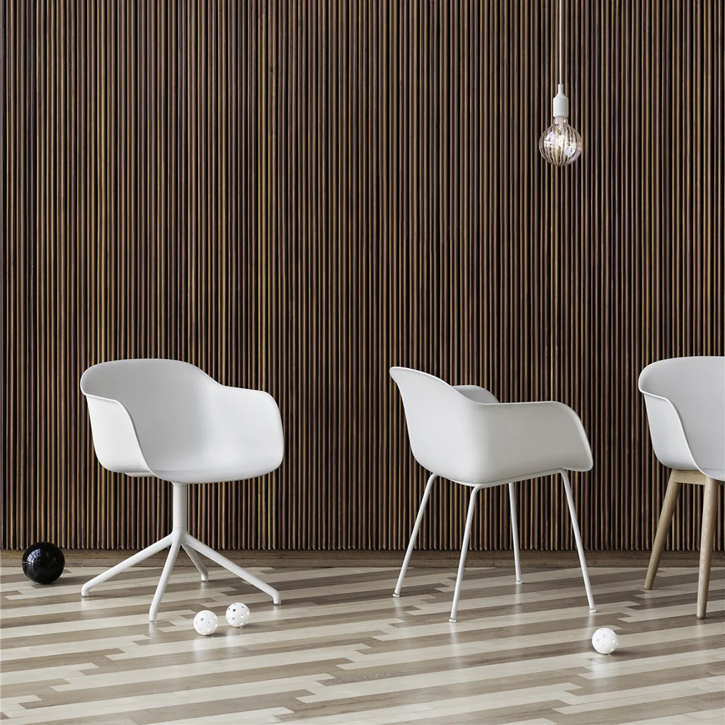 Muuto Fiber Armchair Swivel Base White - Image 3