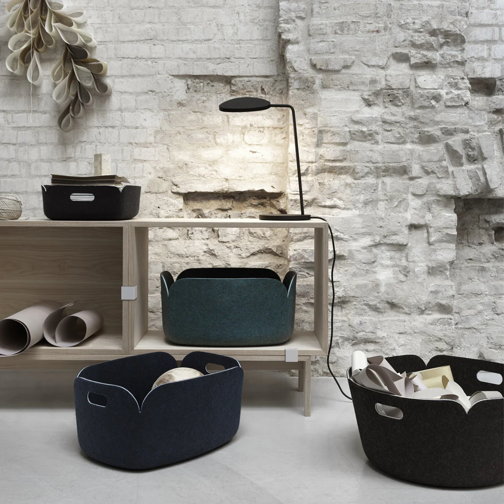 Muuto Leaf Table Lamp Grey - Image 4