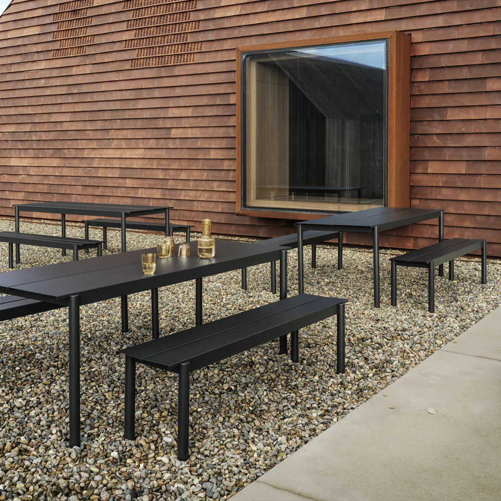 Muuto Linear Steel Table 140cm Anthracite Black - Image 3