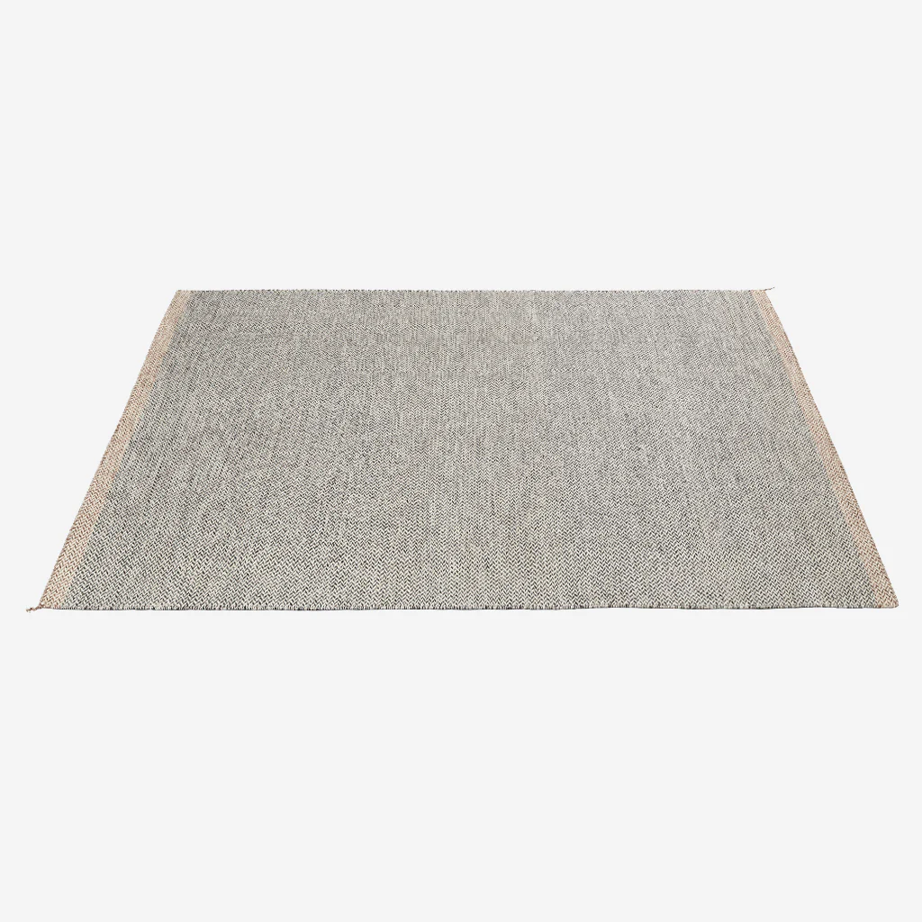 Muuto Ply Rug Black White 270x360cm