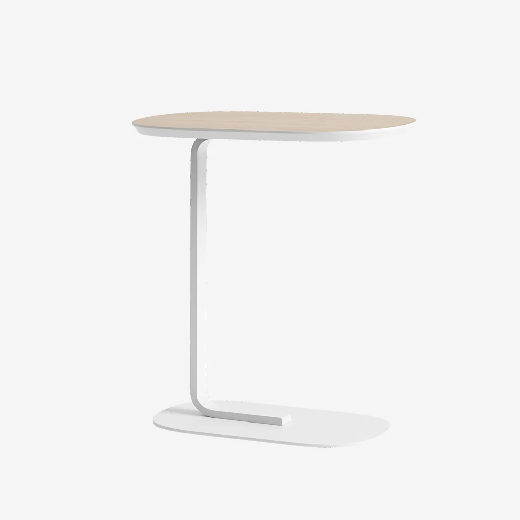 Muuto Relate Side Table Oak Laminate/Off-White H60.5cm - Image 8