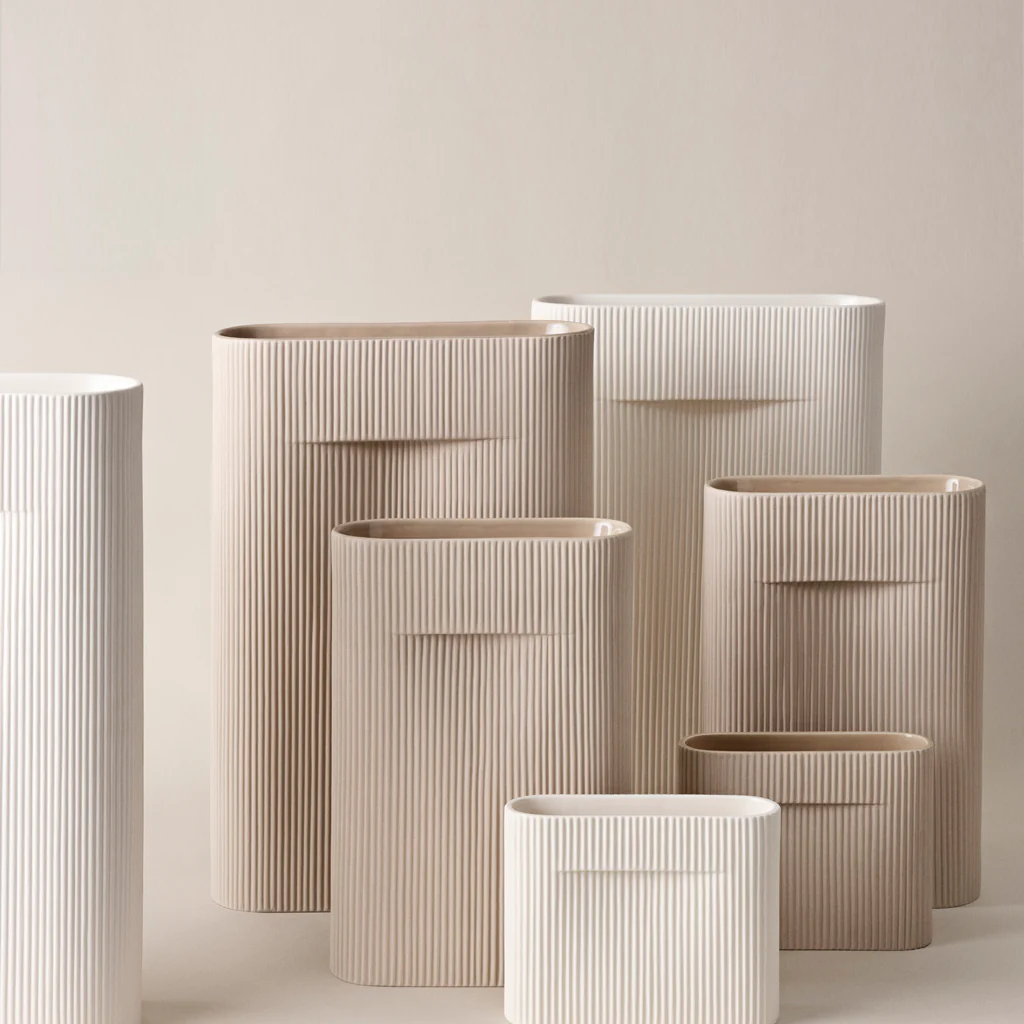 Muuto Ridge Vase Beige Small - Image 6