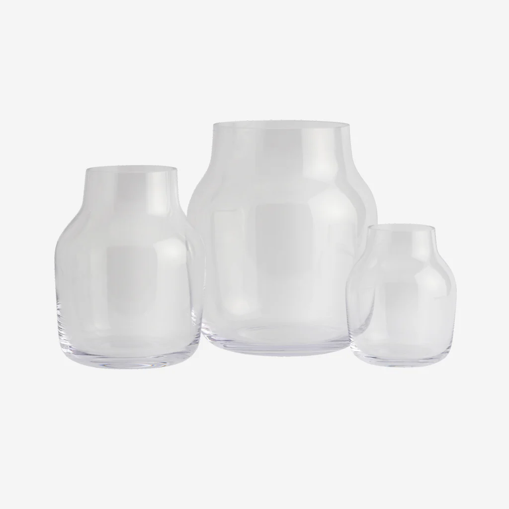Muuto Silent Vase Clear 15cm - Image 5