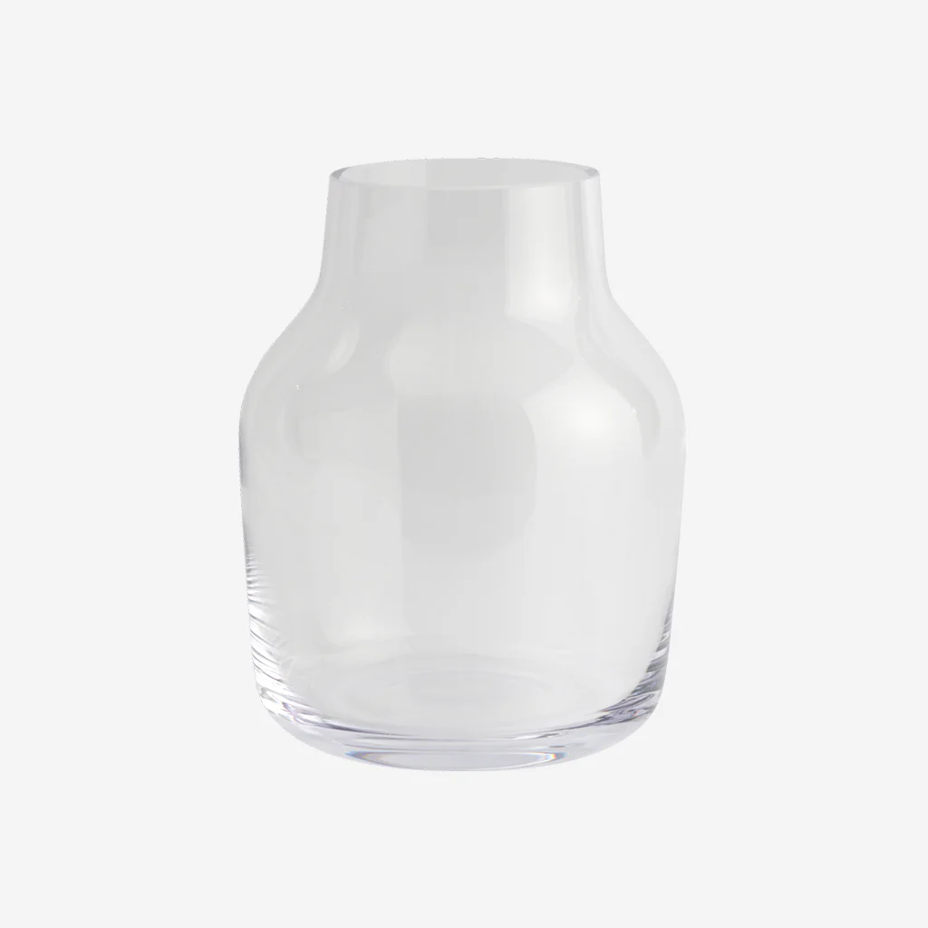 Muuto Silent Vase Clear 15cm - Image 8
