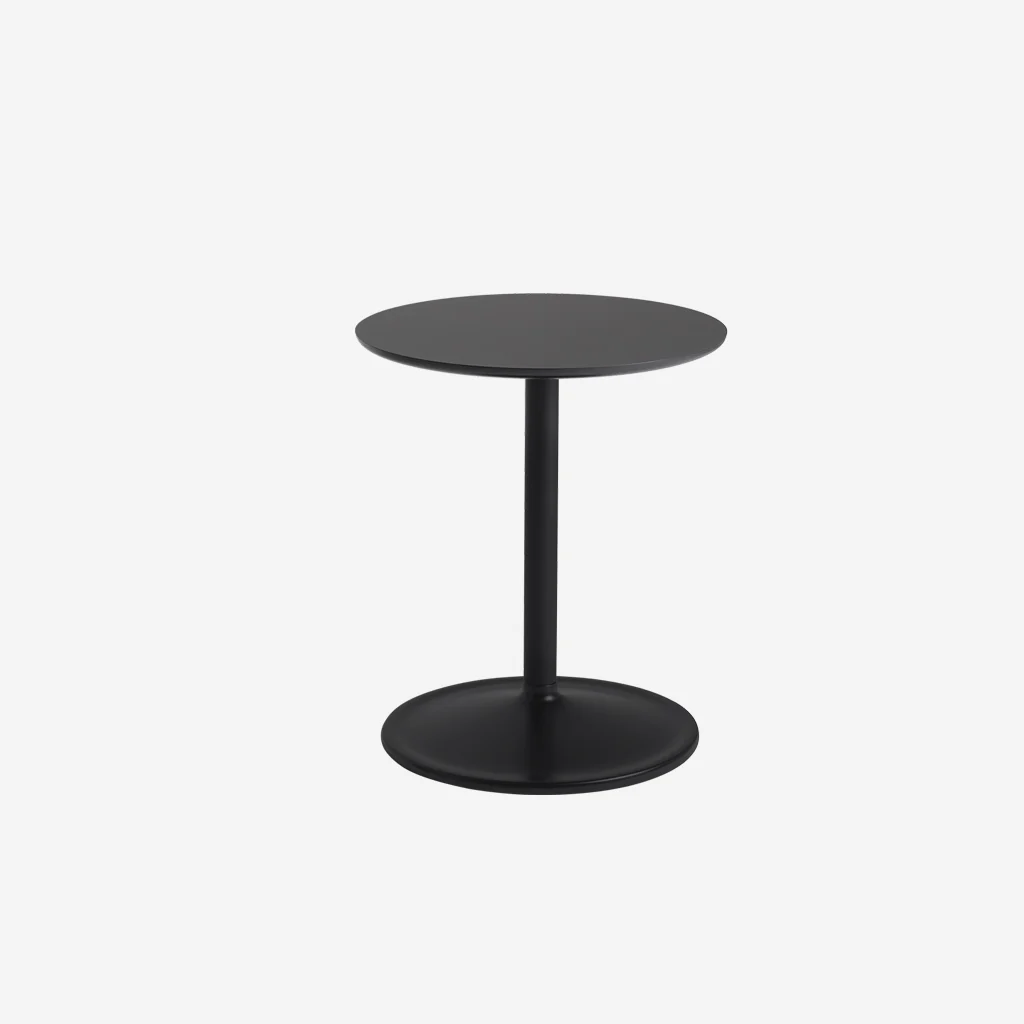 Muuto Soft Side Table Black H48 x Ø41