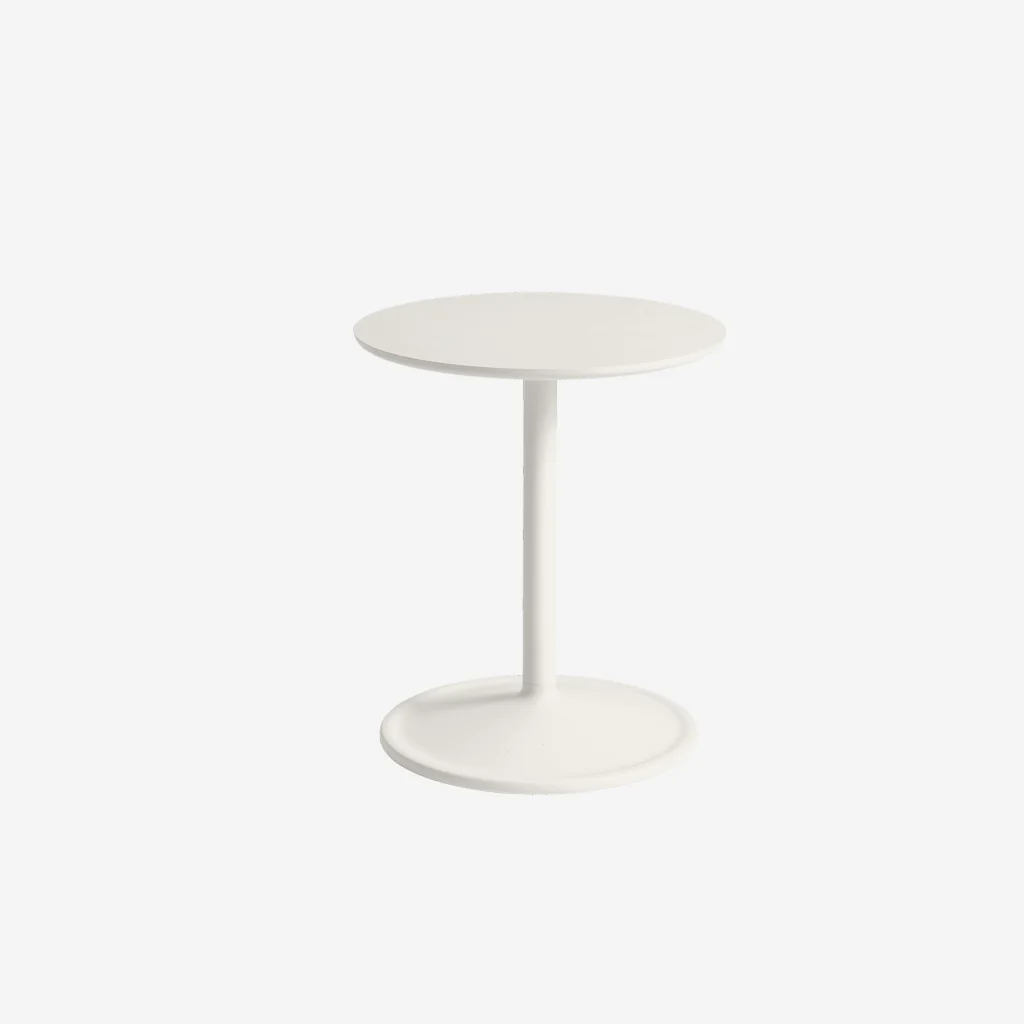Muuto Soft Side Table White H48 x Ø41