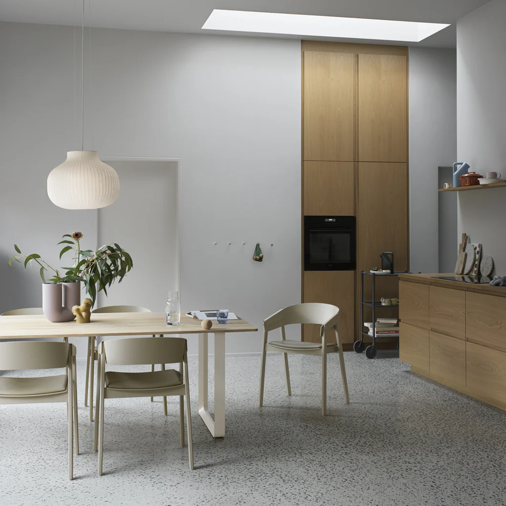Muuto Strand Pendant Closed Ø45cm - Image 2