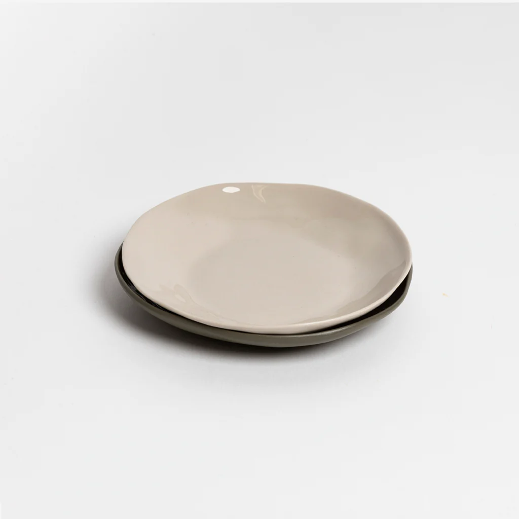 Ned Haan Round Dish Olive - Image 3