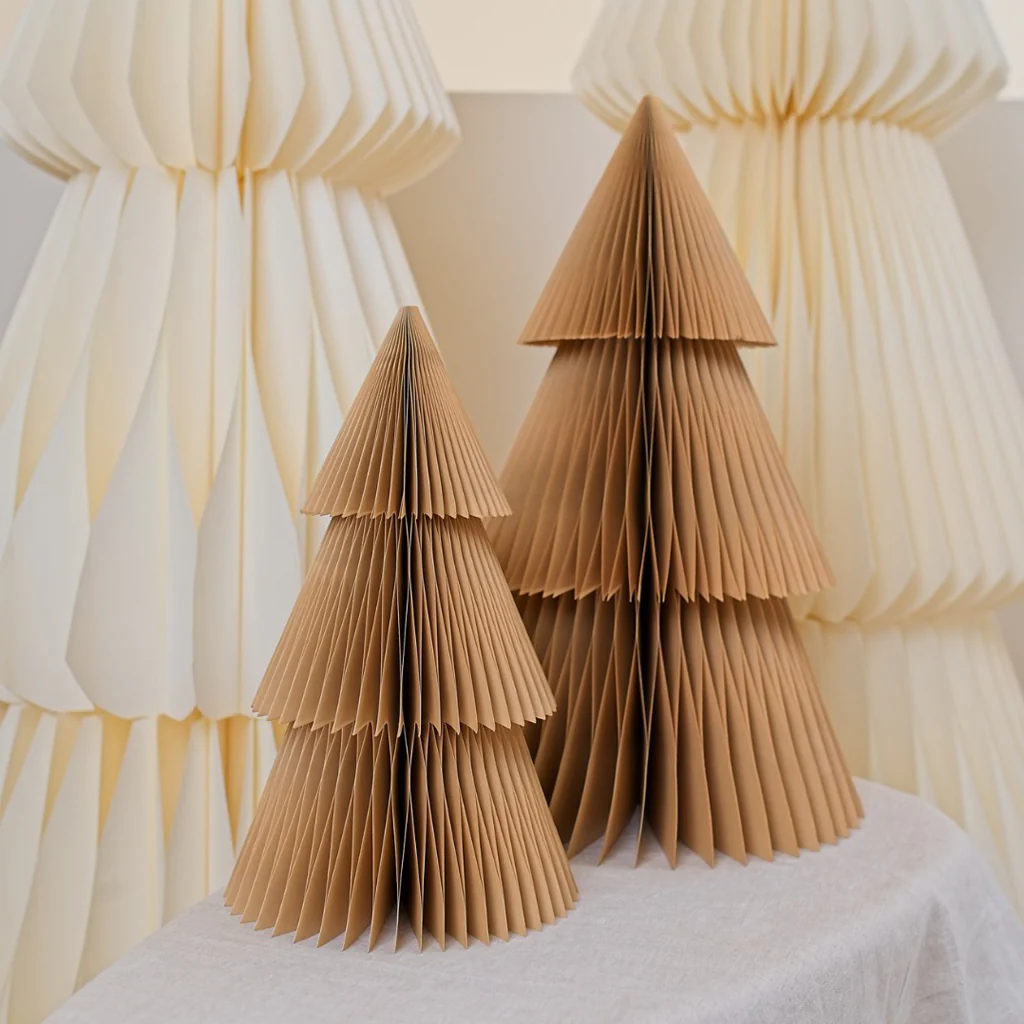Nordic Rooms Paper Standing Deluxe Christmas Tree Flaxseed 31cm - Image 2