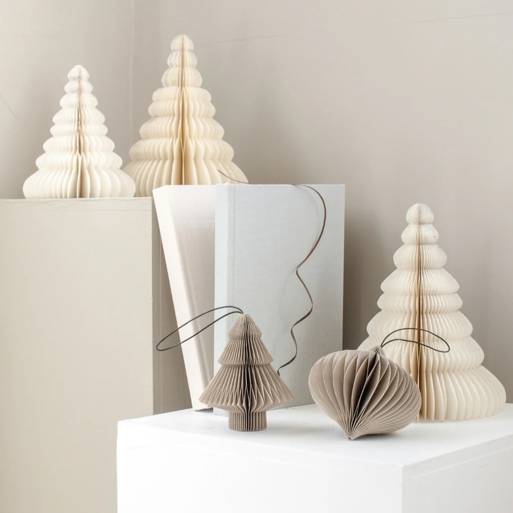 Nordic Rooms Standing Paper Christmas Tree White Glitter Edge 15cm - Image 4