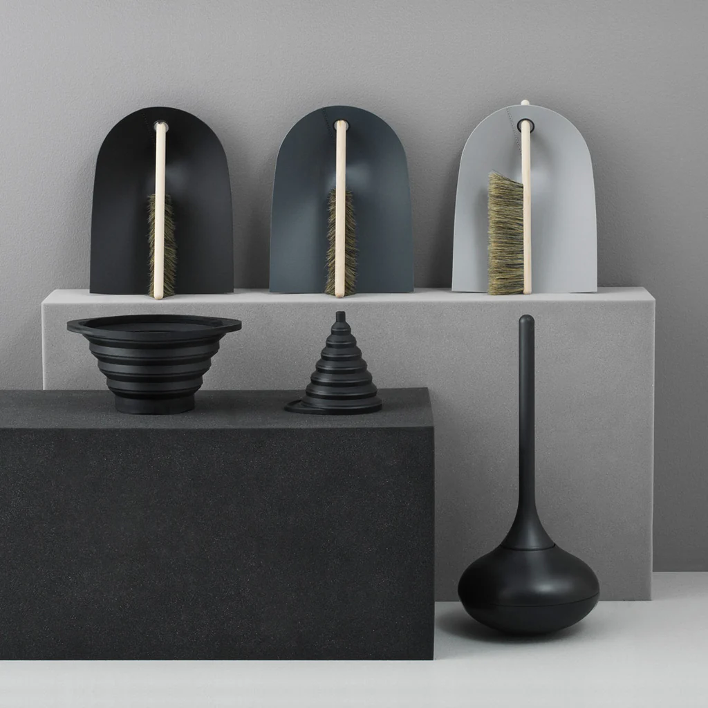 Normann Copenhagen Dustpan + Broom Light Grey - Image 2