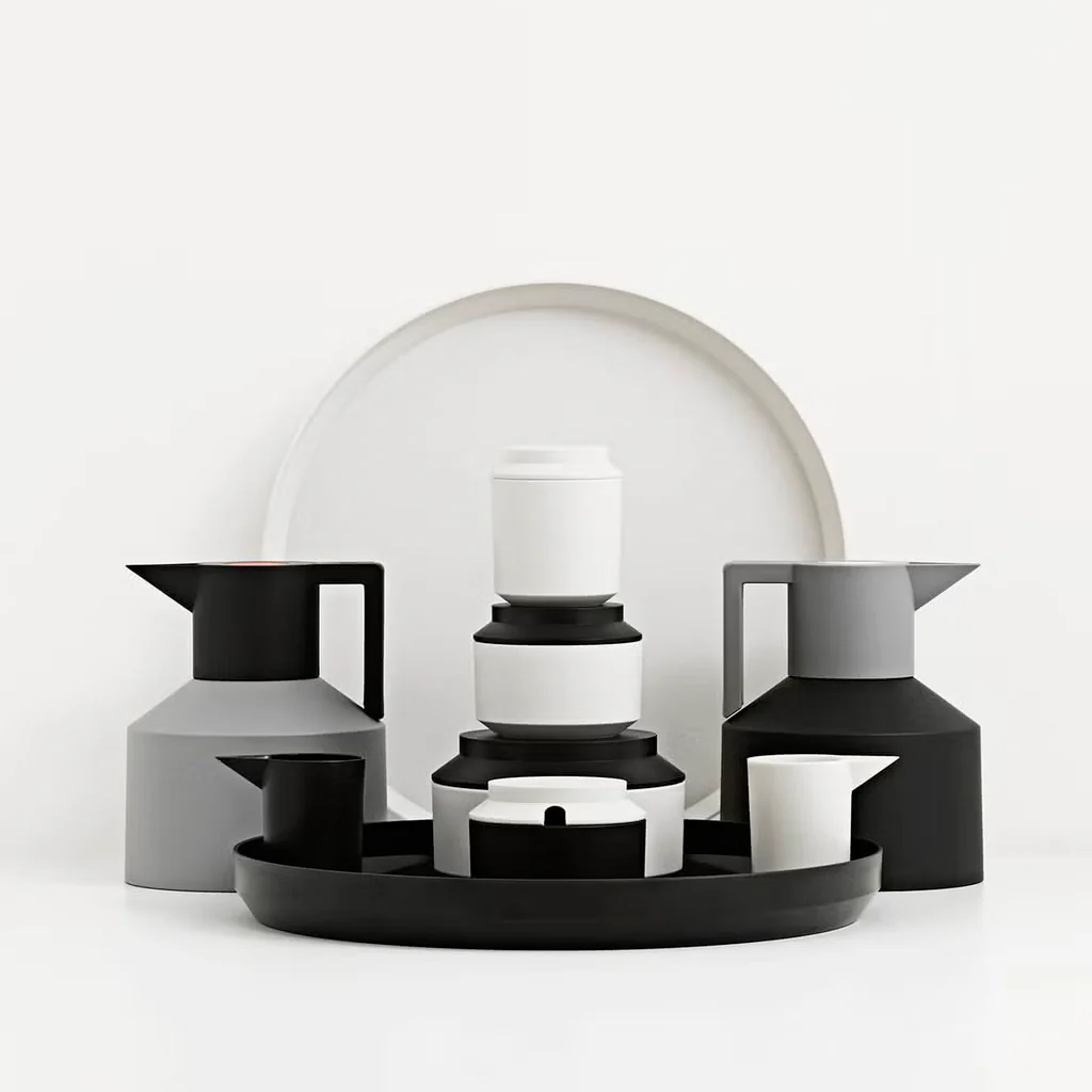 Normann Copenhagen Geo Vacuum Jug Grey - Image 3