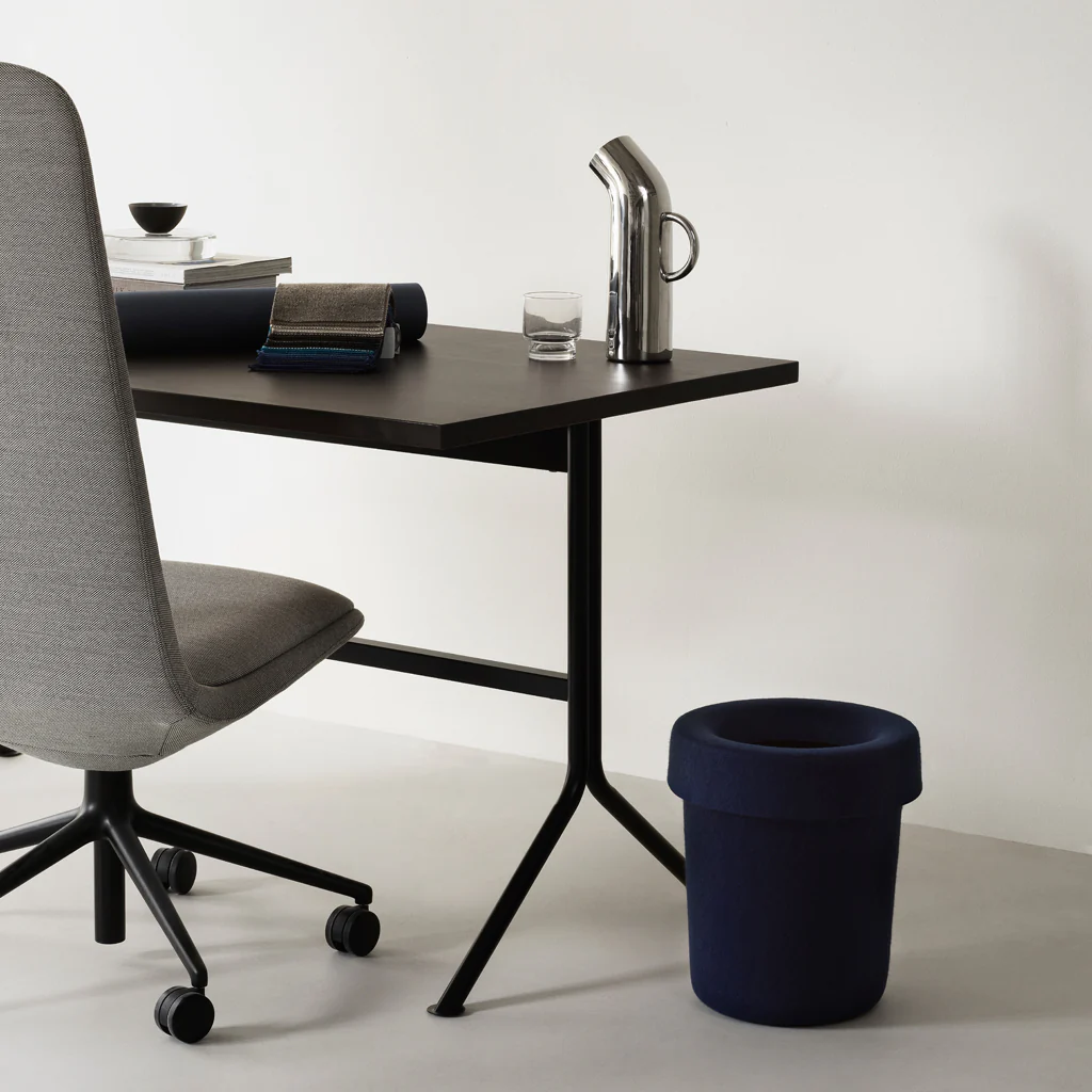 Normann Copenhagen Hide Bin Dark Blue - Image 2