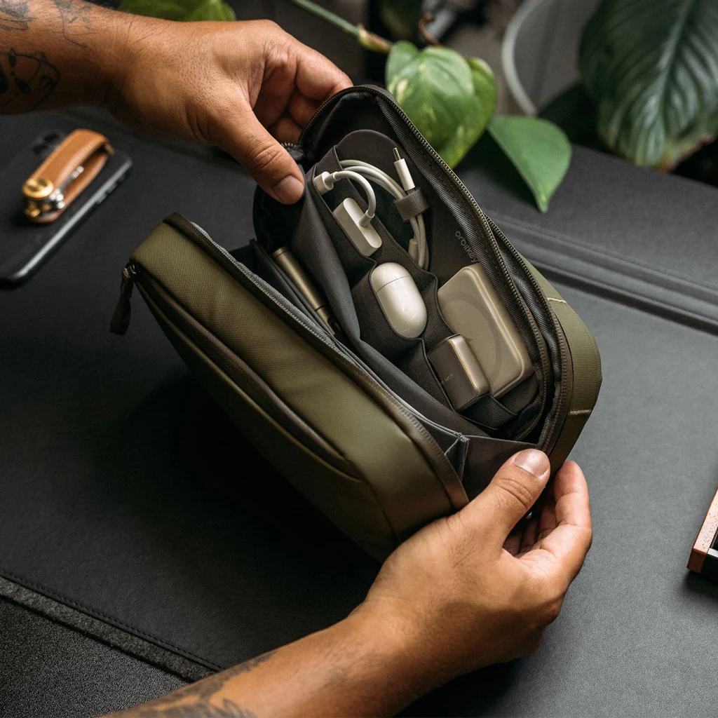 Orbitkey 2-in-1 Tech Pouch Black - Image 3