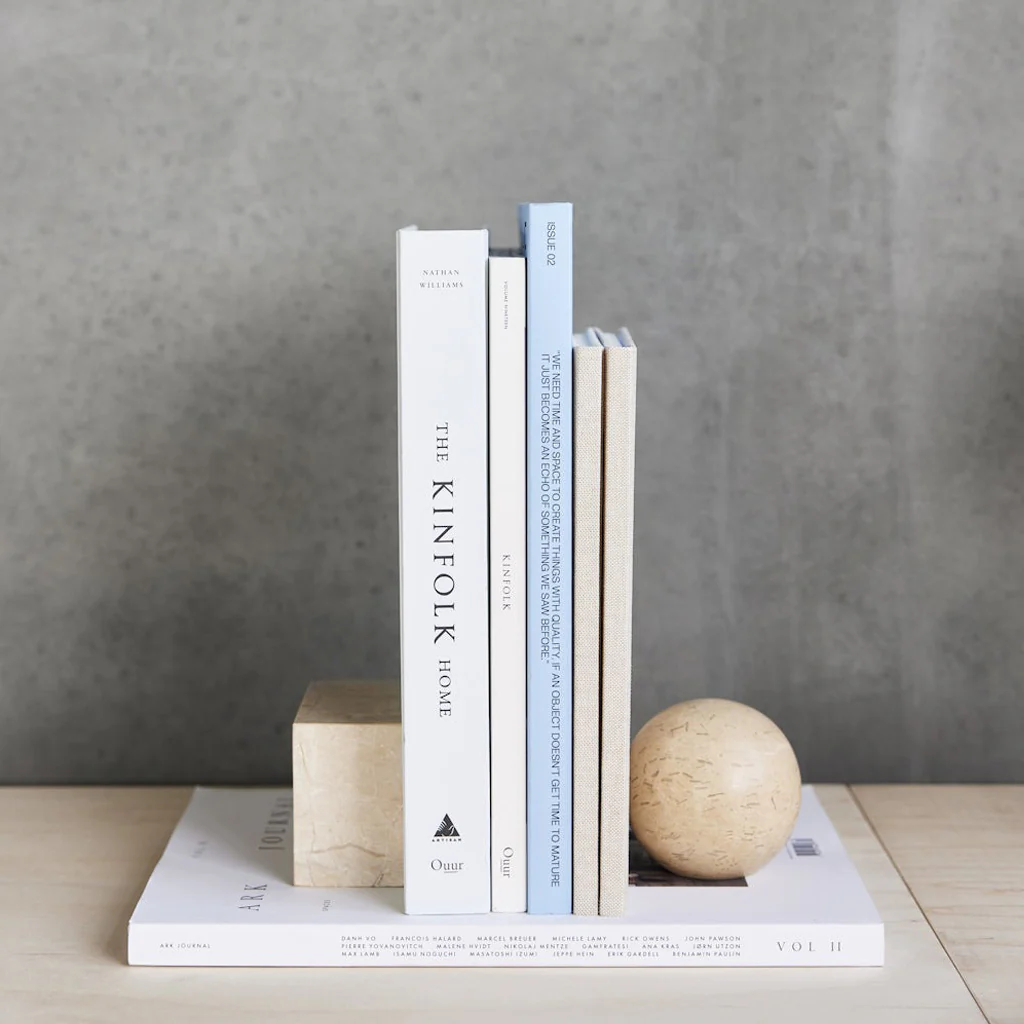 OYOY Living Savi Marble Bookend Round - Image 2