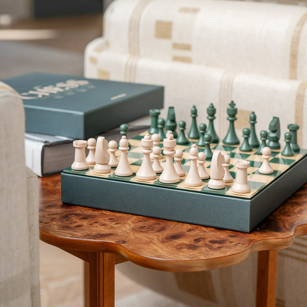 Printworks Classic Chess Green Beige - Image 9