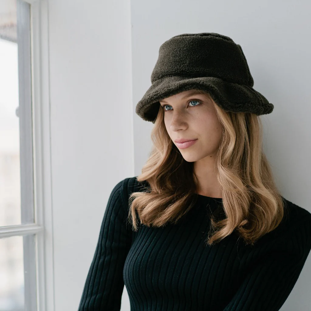 Sophie Fluffy Love Bucket Hat Khaki