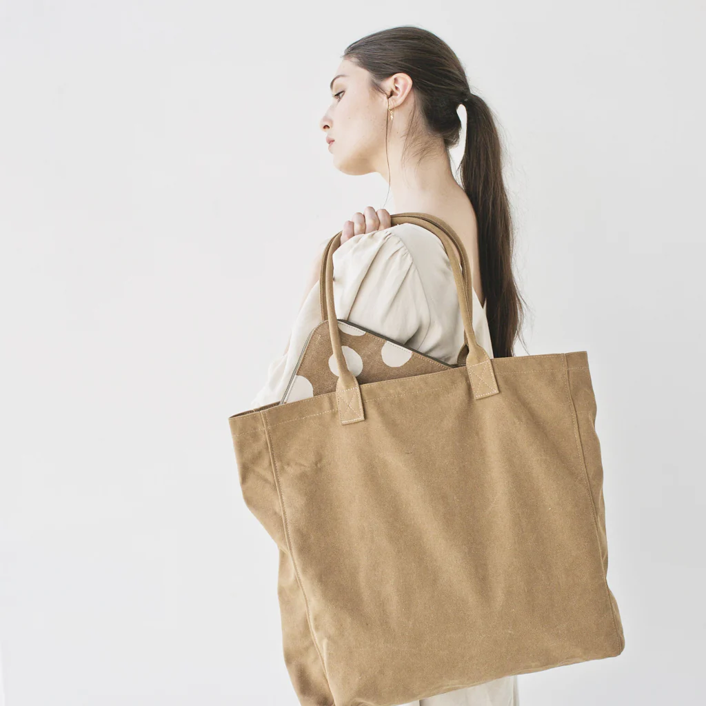 Sophie Great Big Tote Bag Charcoal - Image 3
