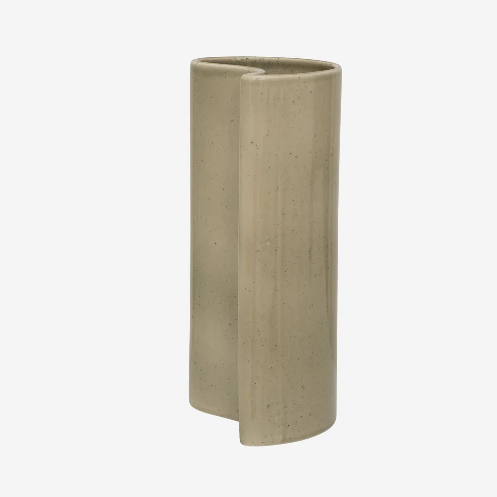Urban Nature Culture Yin Vase - Image 3