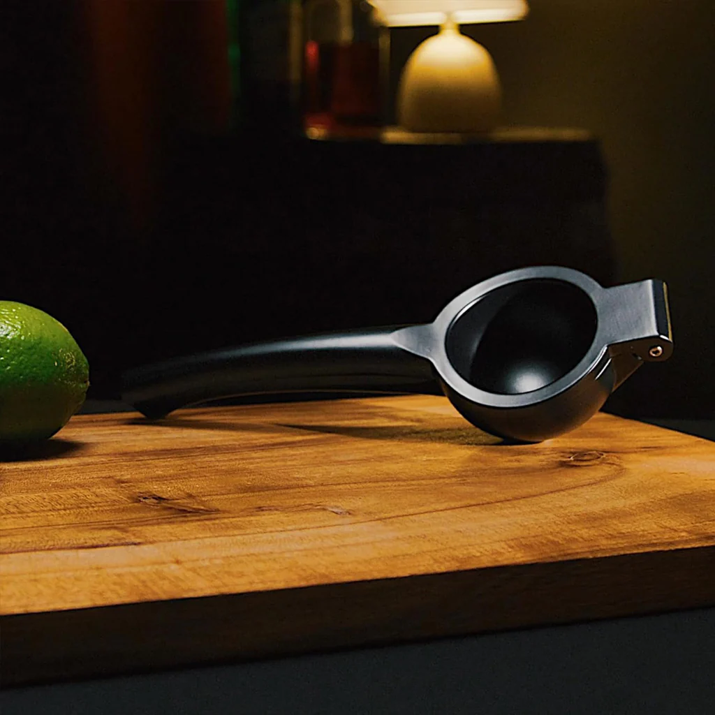 Viski Citrus Press Black - Image 3