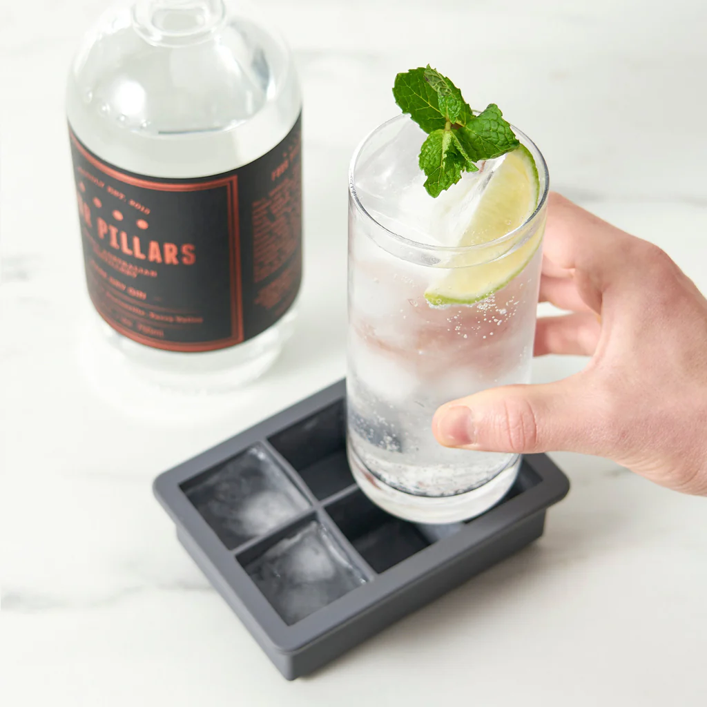Viski Highball Ice Cube Tray with Lid - Image 3