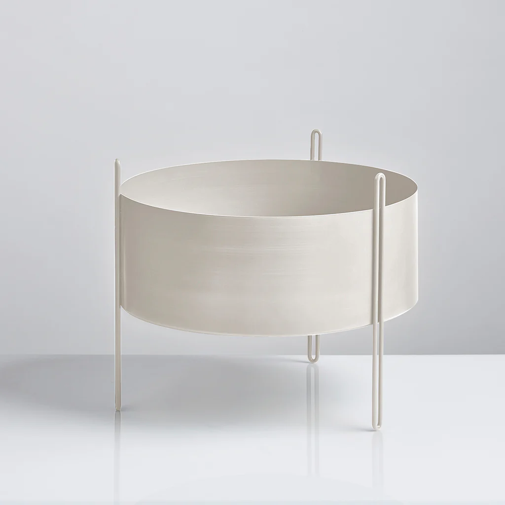 Woud Pidestall Planter Grey Medium - Image 3