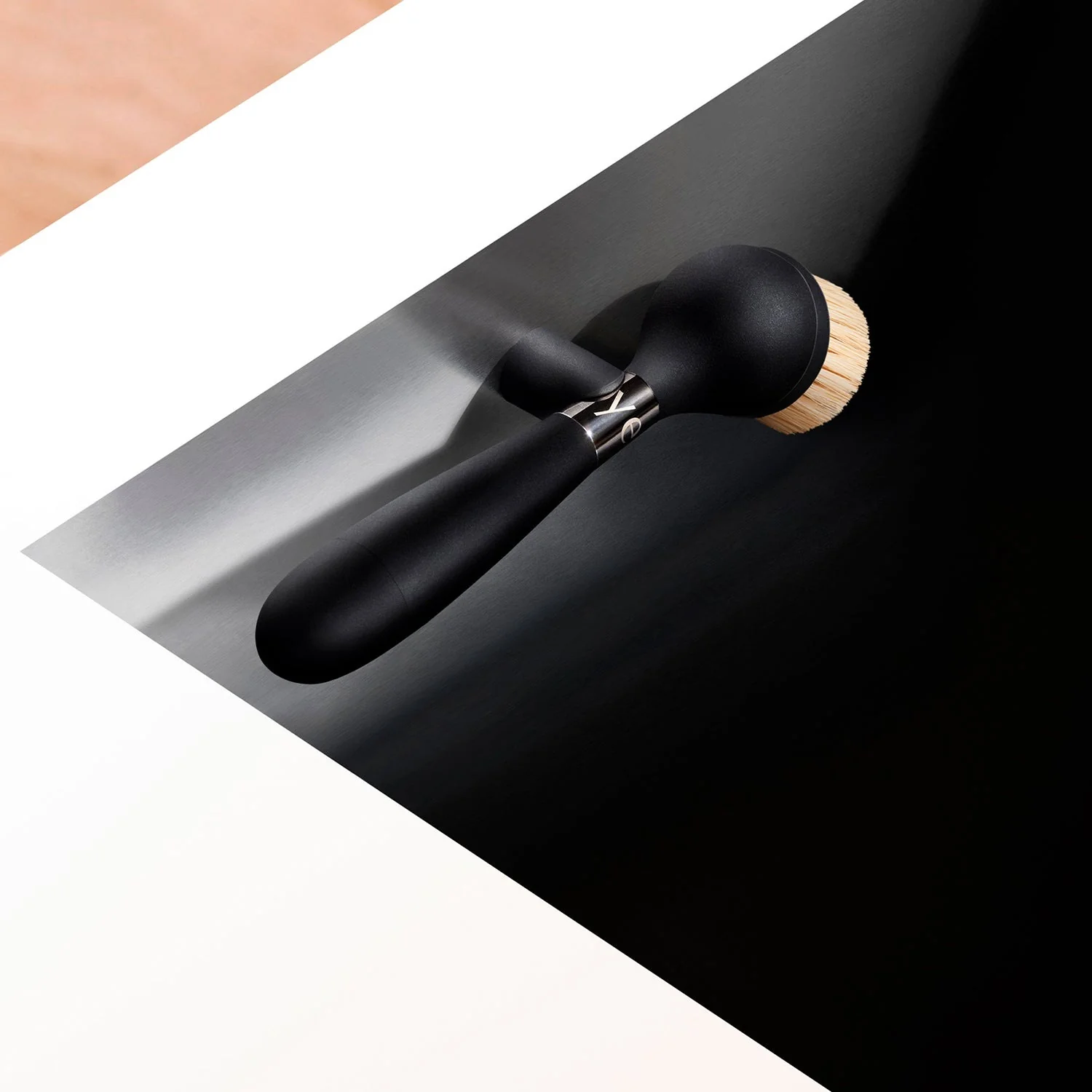 Yeseco The One Brush Black - Image 7